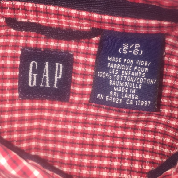 SALE ππ GAP Boys Button Down Long Sleeve Shirt - Picture 5 of 5